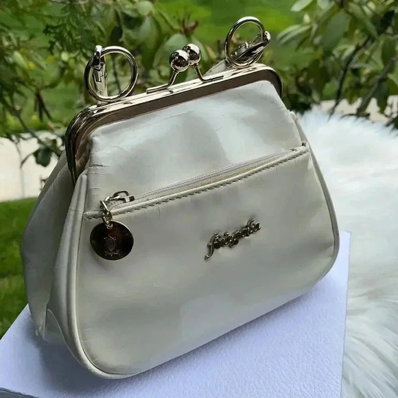 Fragola Vintage Style White Bag - Picture 2 of 11